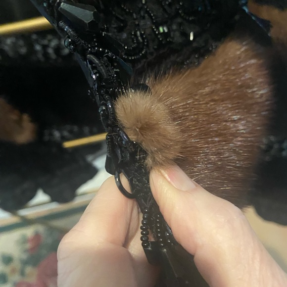 Christian Lacroix stunning runway mink cape - Picture 3 of 10